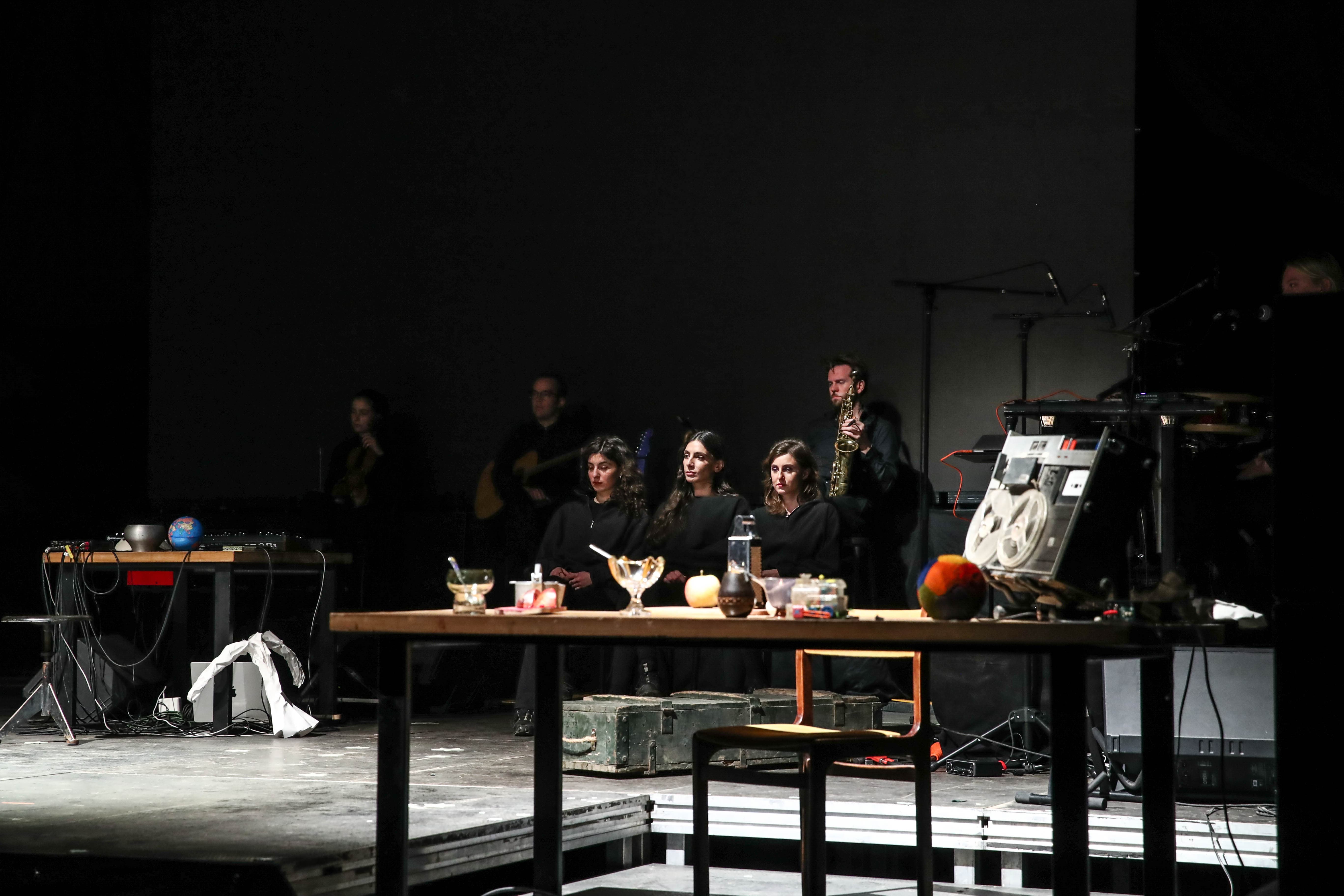 hamlet production photo 1