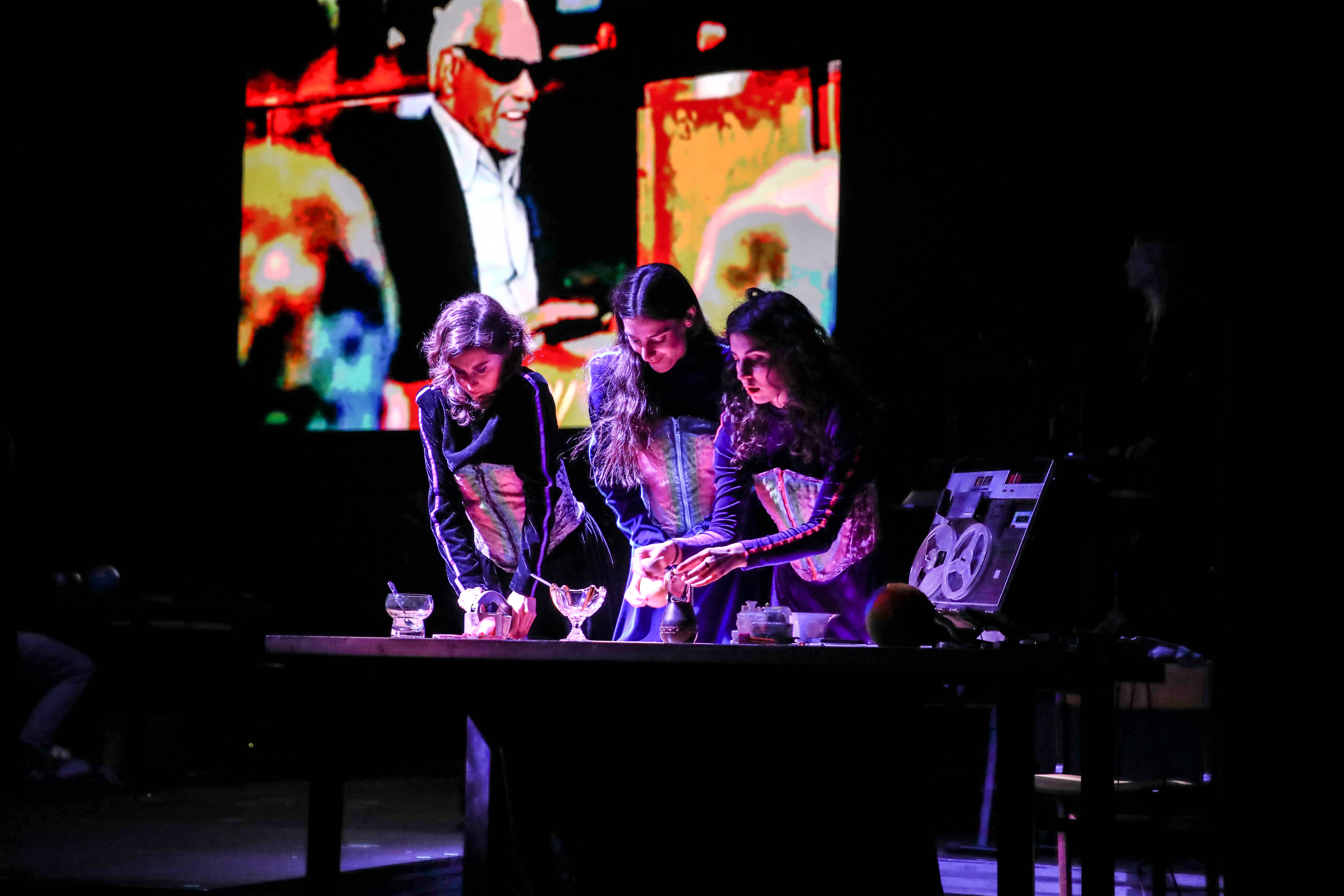 hamlet production photo 1